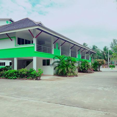 Had Lamae Resort Ban Pak Nam Lamae Eksteriør bilde