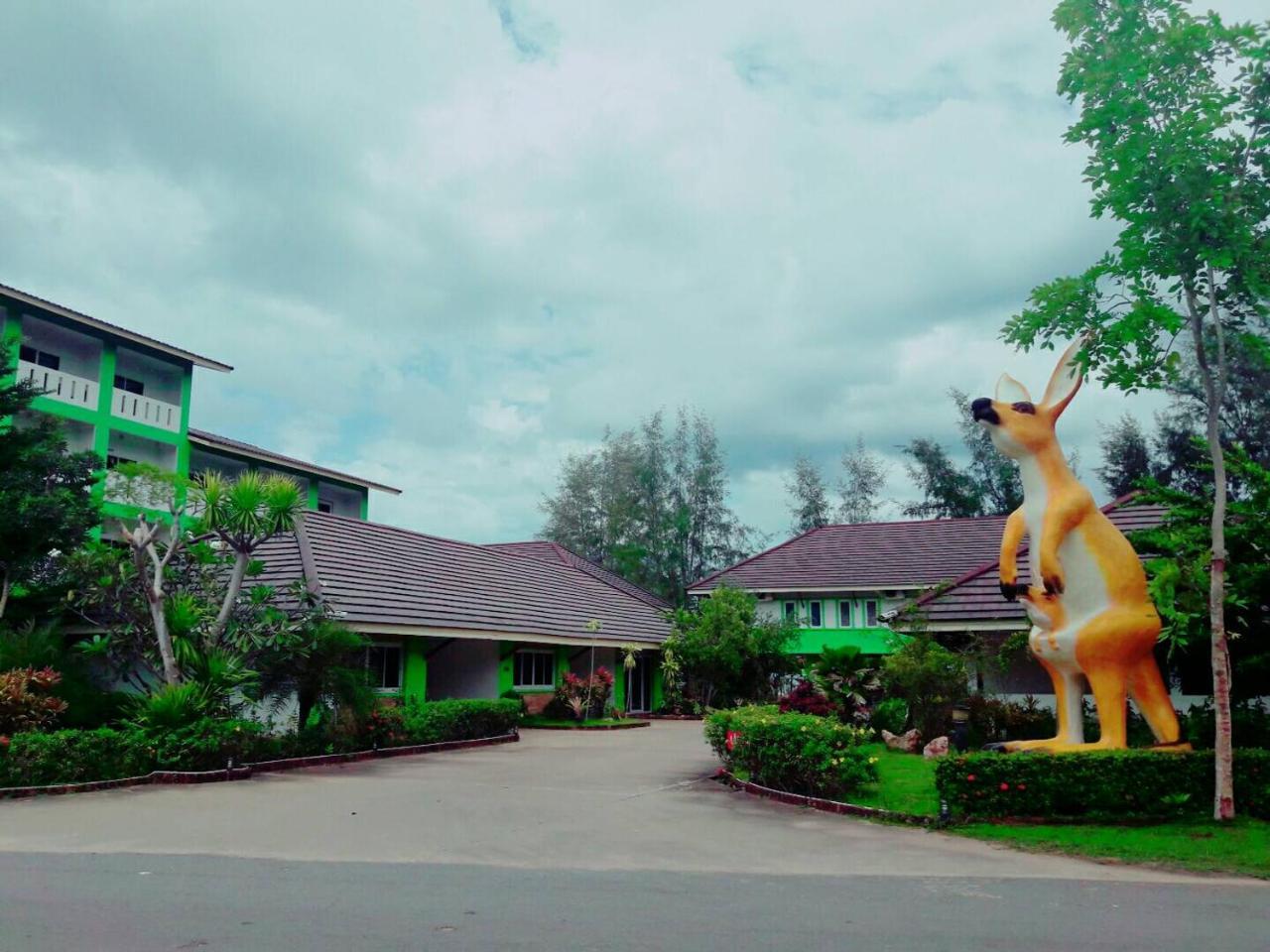 Had Lamae Resort Ban Pak Nam Lamae Eksteriør bilde
